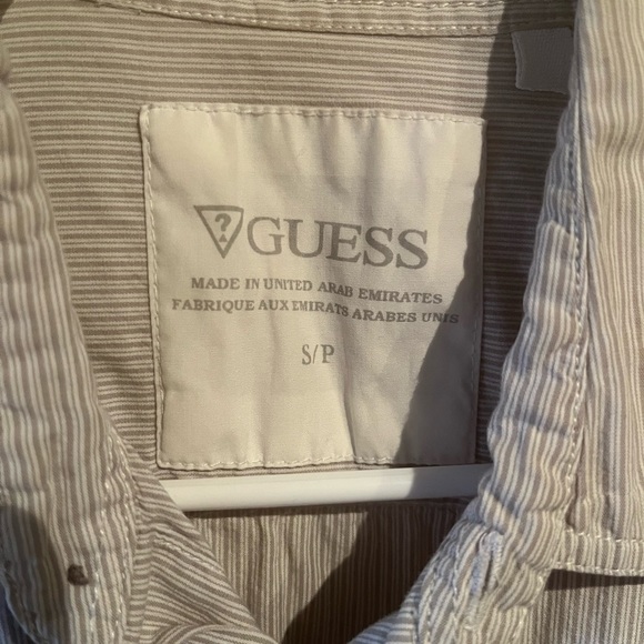 Guess Short Sleeve Button-Up Shirt - Picture 3 of 3